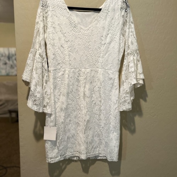 Lulus Allure 'Em In White Lace Bell Sleeve Bodycon Dress L - Picture 9 of 9
